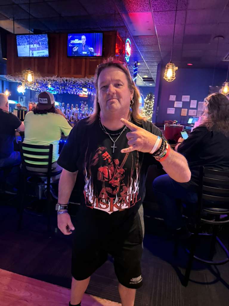 The Real Deal - T-Shirt