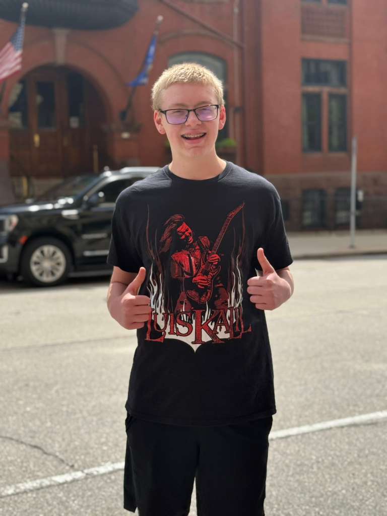 The Real Deal - T-Shirt