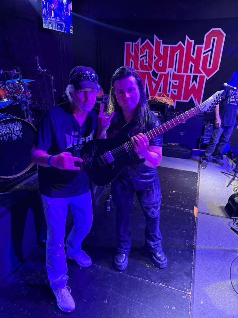 Signed Guitar (LTD M-201HT)